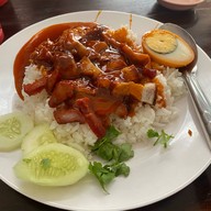 เมนูของร้าน ร้านฮั้ว ข้าวหมูแดง ข้าวมันไก่