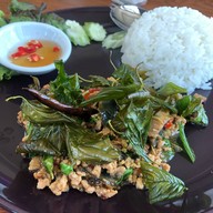 ณ อู่ข้าวอู่น้ำ ตะพานหิน