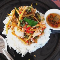 เมนูของร้าน ร้าน น้องเฟิร์น
