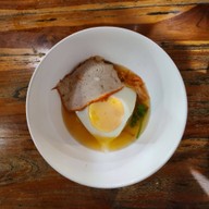 เมนูของร้าน ข้าวเปิ๊บยายเครื่อง