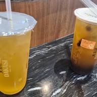 เมนูของร้าน Dakasi Tea สามย่านมิตรทาวน์