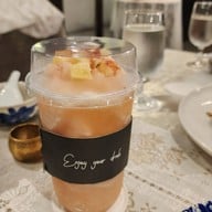 เมนูของร้าน Le Intawaa