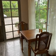 ดอกไม้ ประตู แจกัน พระราม 2