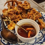 เมนูของร้าน Le Intawaa
