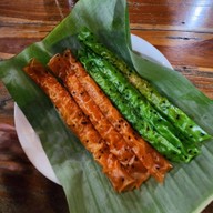 เมนูของร้าน ข้าวเปิ๊บยายเครื่อง
