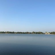 ไม่มี ไม่มี