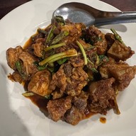 เก้าทัพแกงป่า