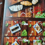 เมนู Madam Pahtehh 2515 หมากแข้ง