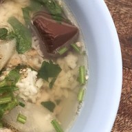 ต้มเลือดหมู รัชดา รัชดาภิเษก