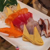 Dee Lite bar & restaurant