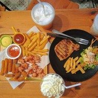 ชา-ปัง dessert&cafe -