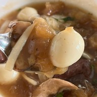 เมนูของร้าน เจ้จิ๋ม กระเพาะปลาตลาดบางรัก