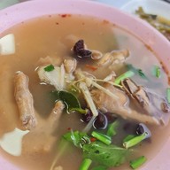 ข้าวต้มนายเจือ ตลาดวัดโพธิ์ Wat pho