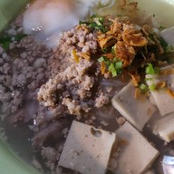 ข้าวเปียกเส้น ซวดลวด เส้นสดทำเอง เส้นตัดโบราณ  มาม่า วุ่นเส้น