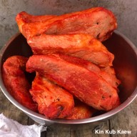 เมนูของร้าน ข้าวหมูแดง นายโอว เจ้าเก่า นครสนุก  เยาวราช ซอย 23