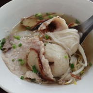 เมนูของร้าน โอเคเจ้าเก่า (เปงฮก) บะหมี่เกี๊ยว