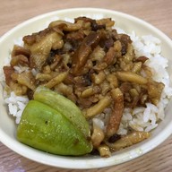 ข้าวหน้าหมูสับไต้หวันจิงฟง 金峰魯肉飯
