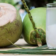 น้ำมะพร้าวแท้ Coconut100% สาทร สีลม