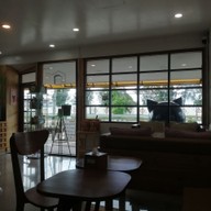 บรรยากาศ Kyoto Shi Cafe キョウトシ カフェ สาขาแม่สอด