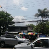 หน้าร้าน แซ่บสะเดิด