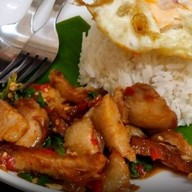 อิ่มคุ้ม 888 (ฟรีไข่ดาว) ริมคลอง