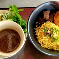 ส้มตำแซ่บนัวร์ ตลาดบริบูรณ์