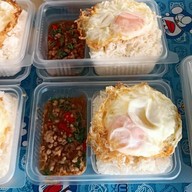 ครัวเจ๊ฝน อาหารอาหารตามสั่ง