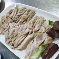 เจ๊หนู ข้าวมันไก่