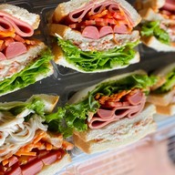 แซนด์วิชโฮมเมท by น้ำตาล