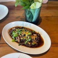 กั๊ดต๋อง by ต๋องเหนือ