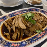 เมนูของร้าน ซ้งเป็ดพะโล้ สายไหม