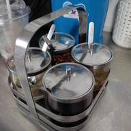 พี่ใหญ่ก๋วยเตี๋ยวต้มยำโบราณ -