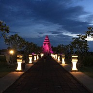 ปราสาทหินพนมรุ้งจำลอง