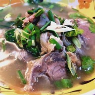 มินิม่วนส์อาหารอีสาน & ตามสั่ง มินิม่วนส์