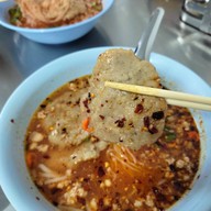 เมนูของร้าน พี่ใหญ่ก๋วยเตี๋ยวต้มยำโบราณ -