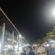 บรรยากาศ ถนนคนเดินนครพนม