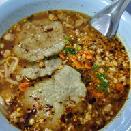 เมนูของร้าน พี่ใหญ่ก๋วยเตี๋ยวต้มยำโบราณ -