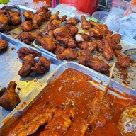 ซอฟียา ไก่ทอด ข้าวหมก ไก่กอเเละ