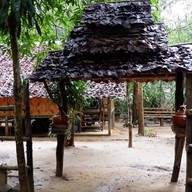 เรือนแพ ริเวอร์แคว จังเกิลราฟท์