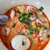 เมนูของร้าน ก๋วยเตี๋ยวบ้านย่าชุม