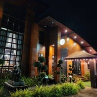 The Mountain Deer View Lodge & Hashery บ้านมุง