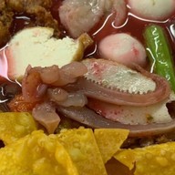 เย็นตาโฟรสเด็ด  ก๋วยจั๊บรสเด็ด (ป้านัน) โต้รุ่งตลาดกลางลาดสวาย
