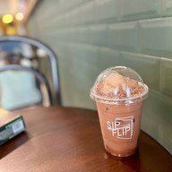 เมนูของร้าน Sip and Flip Cafe (ซิปแอนด์ฟลิป) โคกขาม