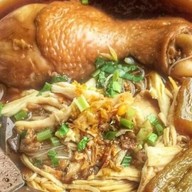 ก๋วยเตี๋ยวไก่มะระนะจ๊ะ ก๋วยเตี๋ยวไก่มะระนะจ๊ะ