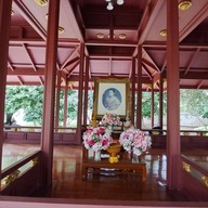 อนุสาวรีย์สมเด็จพระนางเจ้าสุนันทากุมารีรัตน์