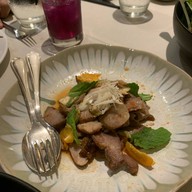 Benjarong Baan Dusit Thani