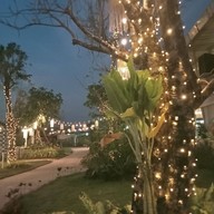 แจ่ม Cafe&eatery