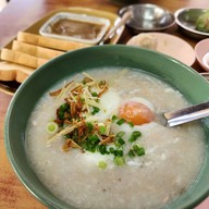 บุญรัตน์โกลด์ ติ่มซำ เจ้าฟ้า