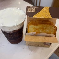 The Volcano Grab&Go Central Chiangmai Airport
