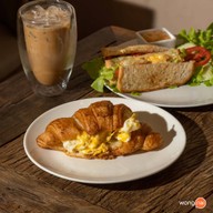 กาแฟไปยาลใหญ่